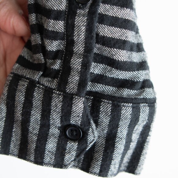 Men's Wolf & Man Olaf 2 shirt.   Size Medium - Picture 11 of 16